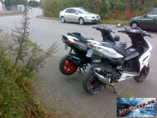 mein jetforce mit meinem Runner SP kumpel:)
