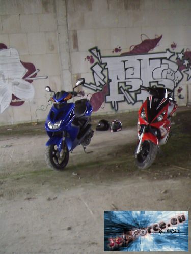 mit roller unterwegs