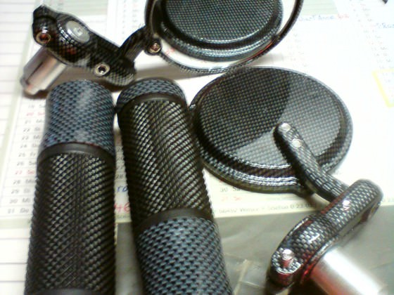 Carbon Griffe & Spiegel.,.