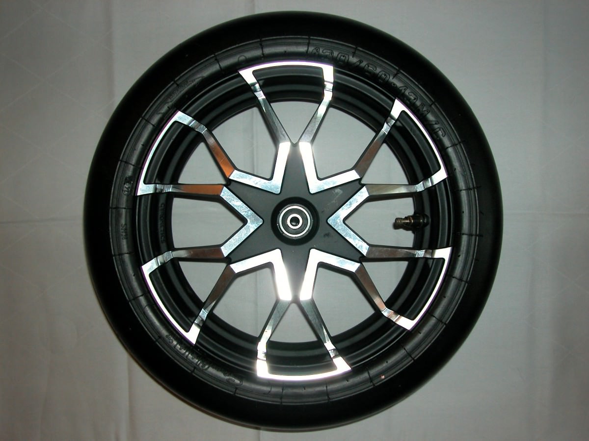 Gyronetics Spider Felgensatz & Stag6 R/T RACING Slicks