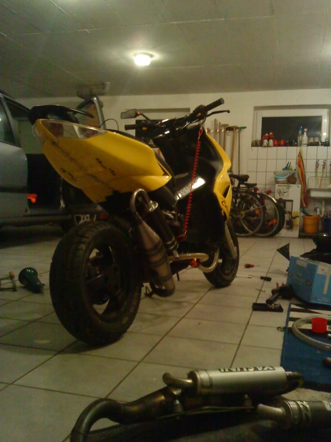 R1200