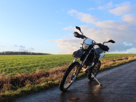 Neue Spiegel und handguards ;)