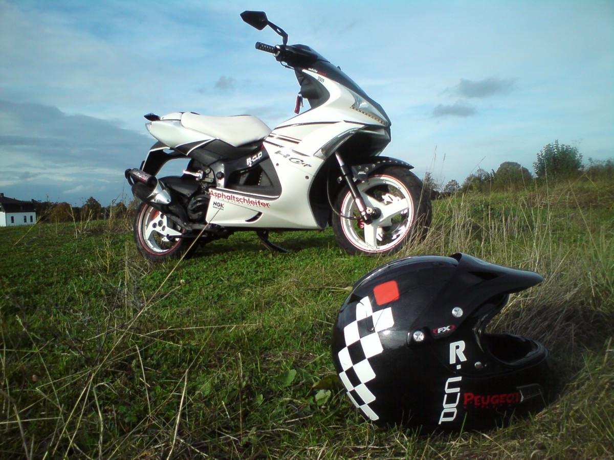 DerScooter+Sommerhelm