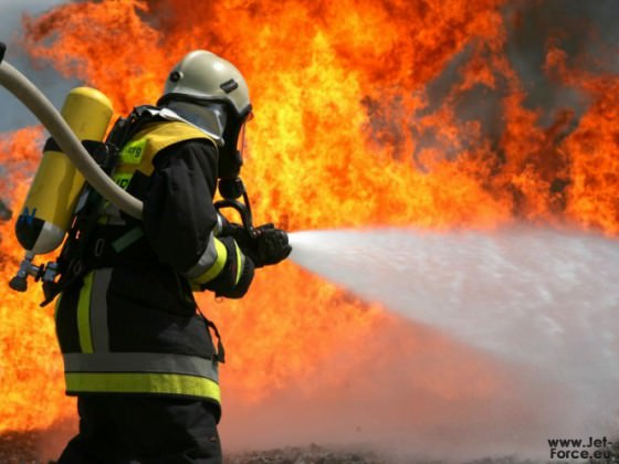 Mal ein Blödsinn gemacht ... in der Feuerwehr ^^