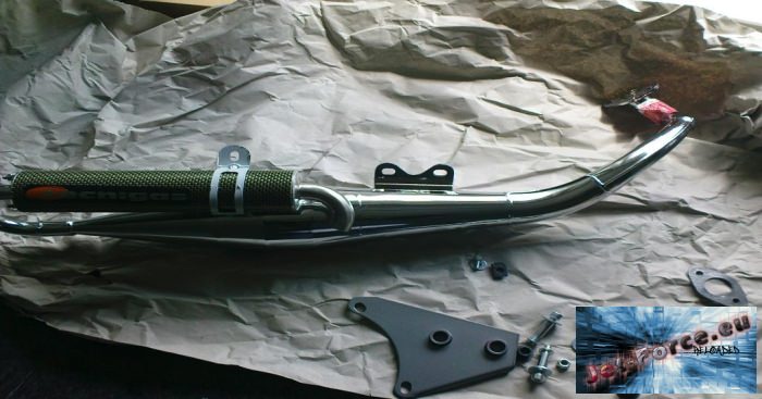 neuen auspuff..muss ncoh zusammenbauen