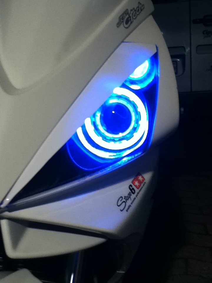 angel eyes