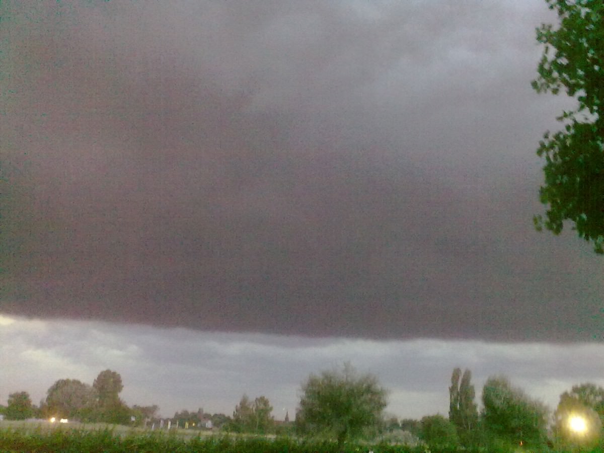 Sturm in Kaiserswerth am Fr LOL Geile Tour Katana und Jetty