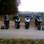 Chilling Milling ;)