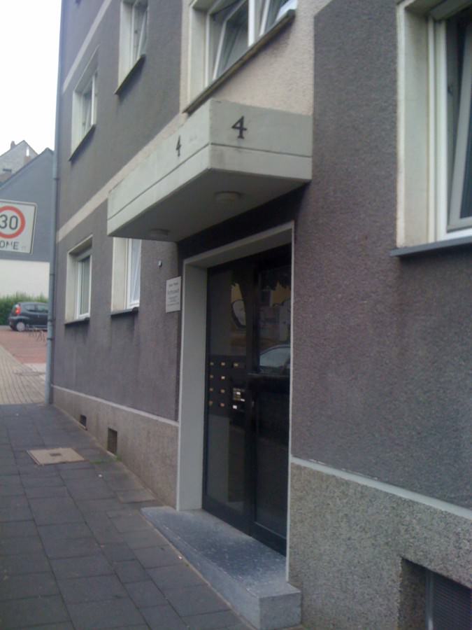 crytex und ich sind heute zu dem led shop gefahren wo fex usw... seine led´s her haben :D