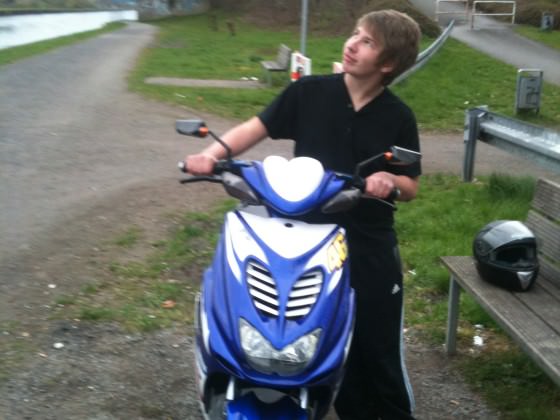 Wer sein Roller liebt der schiebt..