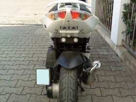 Biatch! :D