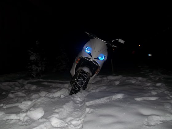 bild im schnee <3