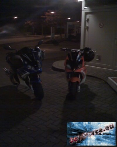 Dr.Dre91 und ich nachts anner Tanke^^