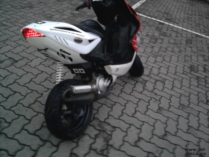 Mein Bady war viel arbeit kommt aber heute weg -.- <3