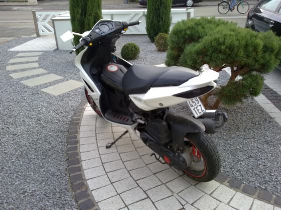 muss ich außer der 50er drossel noch etwas machen, damit mein roller von mofa auf 50er läuft? bitte un hilfe :D