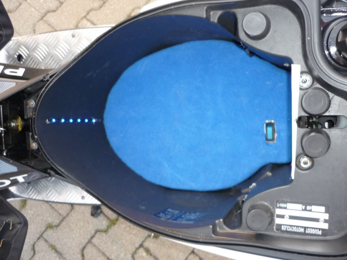 1.7.010 frisch poliert xD usw...
