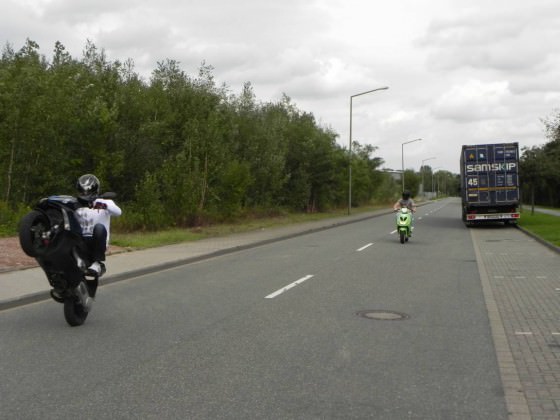Wheelie Traning =)