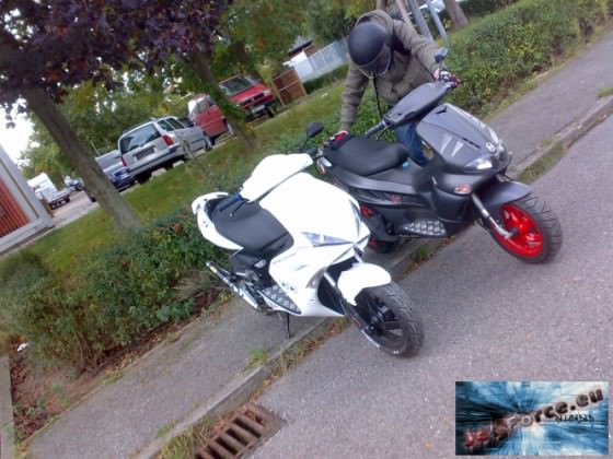 mein jetforce mit meinem Runner SP kumpel:)