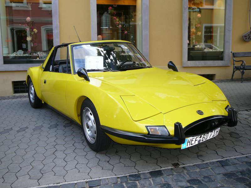 weil jeder n bild von seinem ersten auto hochlädt :D