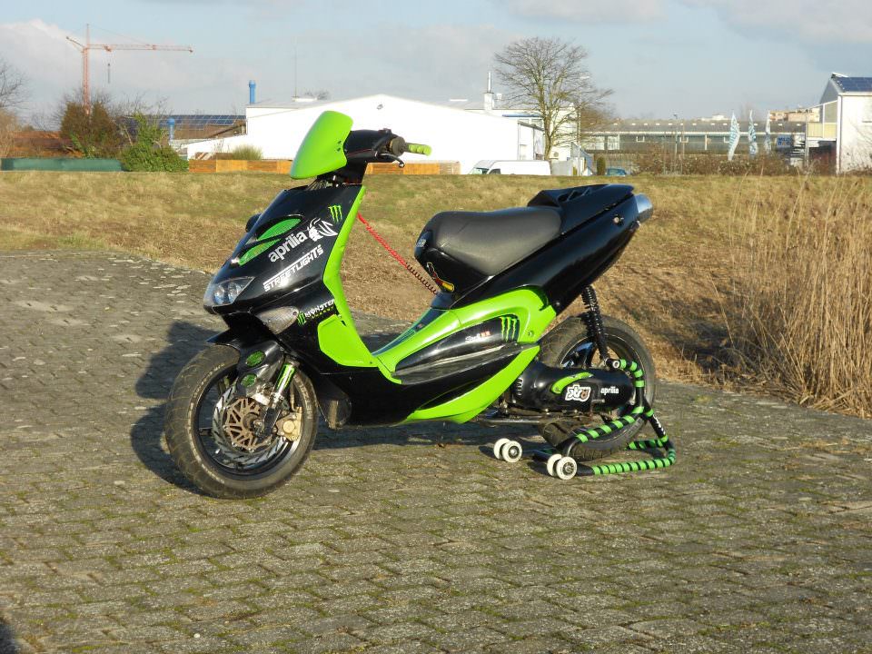 Monster Aprilia