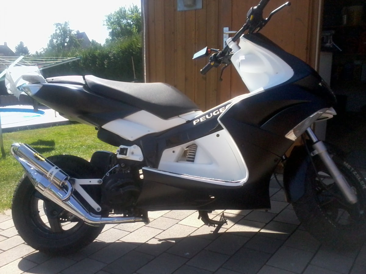 Bremsattel lackiert :) Und Endlich Laserr :)
