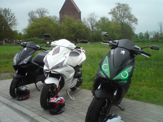 Die Scooter+Helme