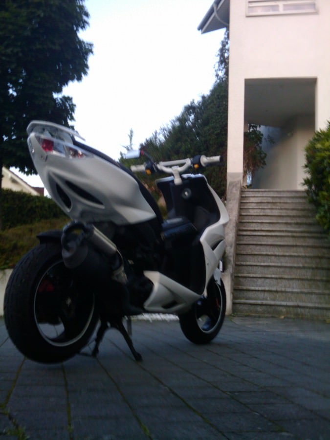 Raizin White Powder