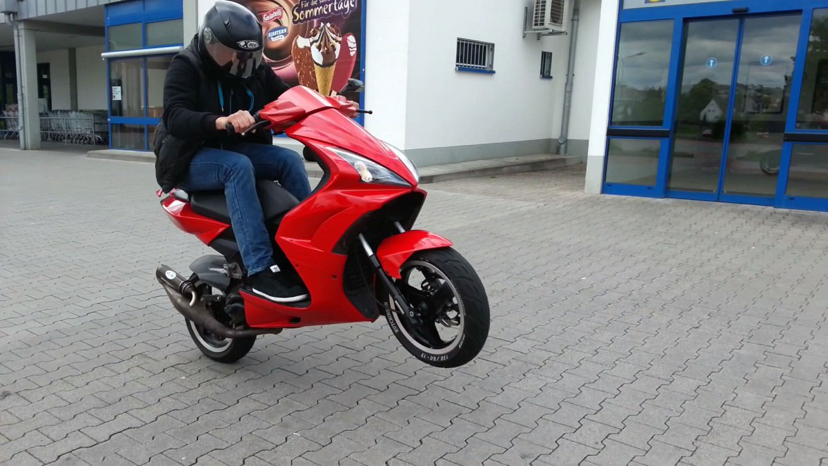es ist echt schwer mit nem jetforce ^^