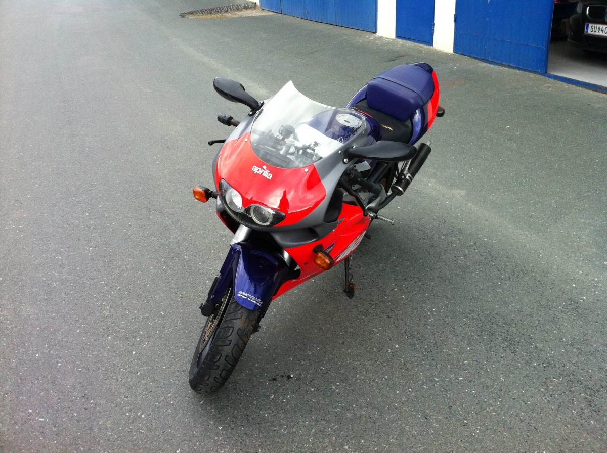 Man wird ja älter ! RS125 und Aerox 100 und Opel Astra