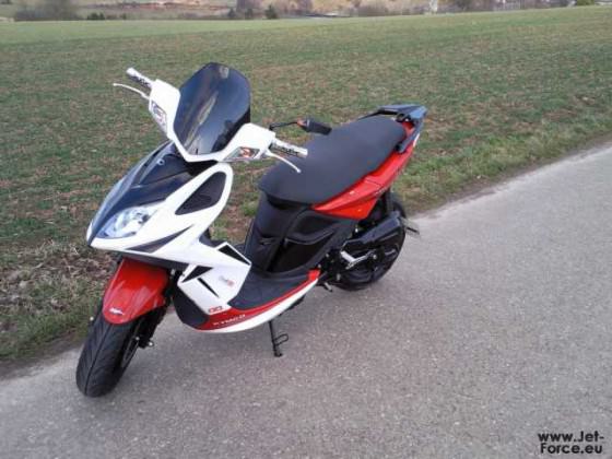 Kymco von meinem Kollegen ^_^