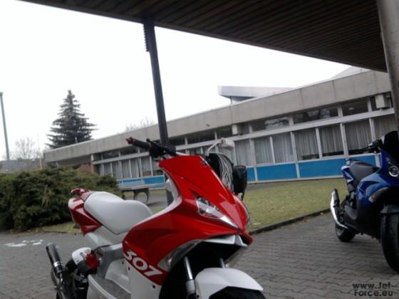 haben auf der bongi schule achele gesoffen