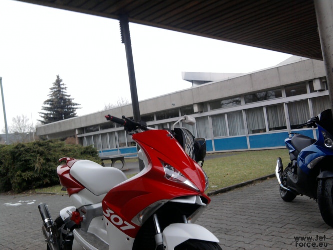 haben auf der bongi schule achele gesoffen