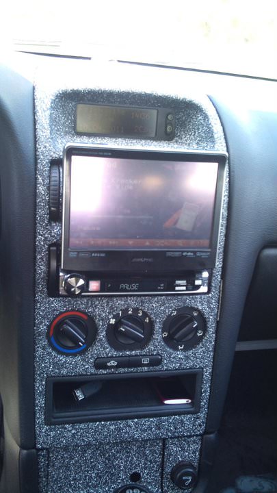 Alpine radio m. navi