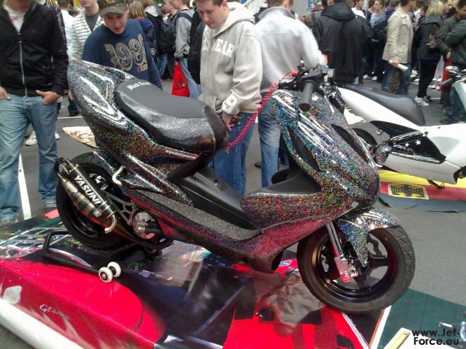 20032010230.jpg