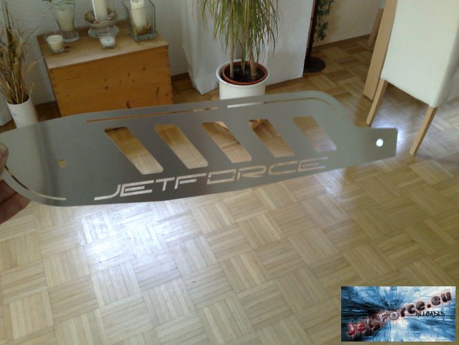 Neue Custom Trittbleche.