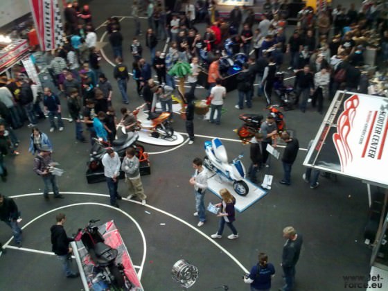 20032010237.jpg