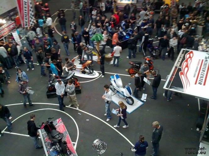 20032010237.jpg