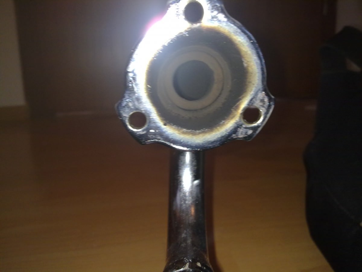 wieso haben alle die ich kenne mit nem laser dieses ding da nicht? :O