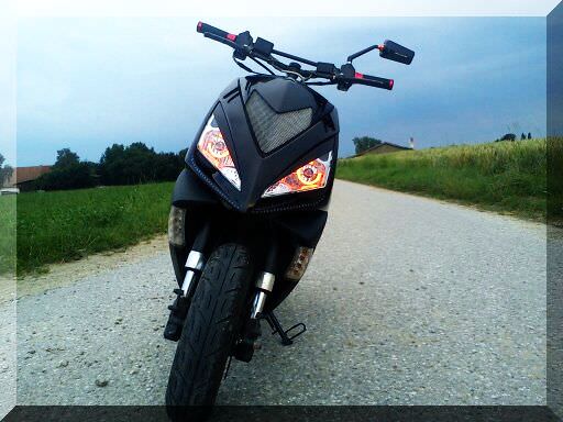 Downi *___*