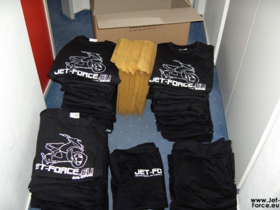 Die Jet-Force.eu T-Shirts sind da