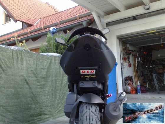 Heute Rücklicht getönt und Felgenrandaufkleber