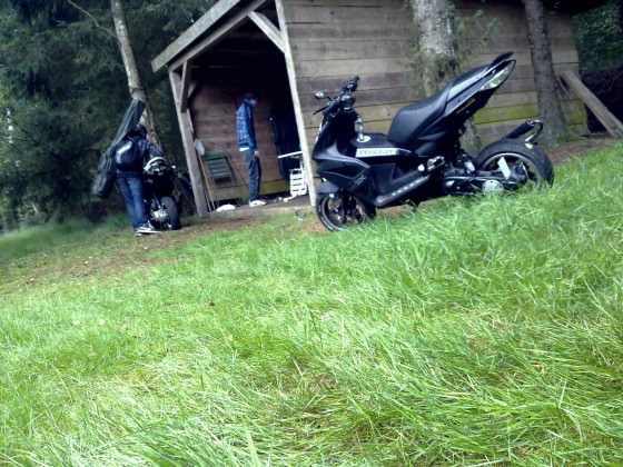 Beim Angeln :D Billig Quali :b