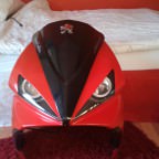 verkaufe front mit gespachteltem bb und Scheinwerfer schwarz mit roten Angel eyes
