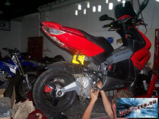 LeoVince 4Road Exaust Installing