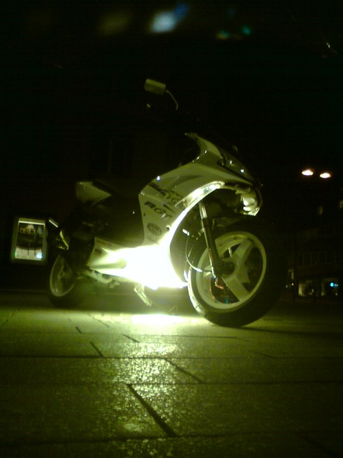 Volker`s Roller bei Nacht