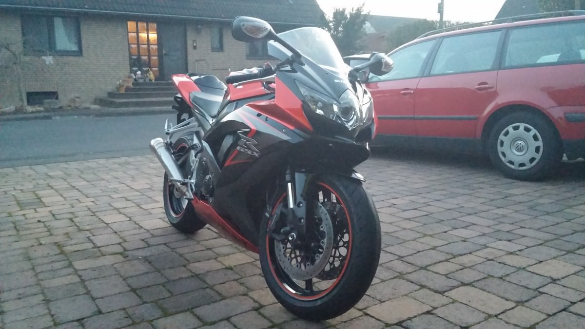 Gsx r 750