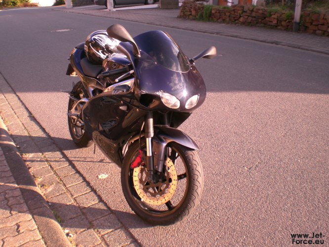 RS 125