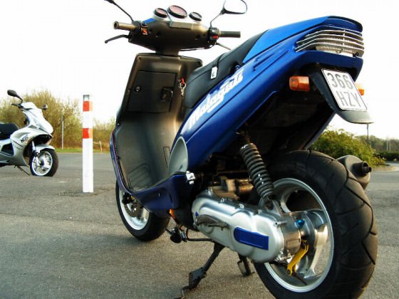Malaguti F10 Phantom wurde komplett auseinander genommen (Elektrikschaden) und wieder aufgebaut