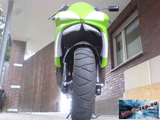 Und frisch mit dem neuen racing-gitter