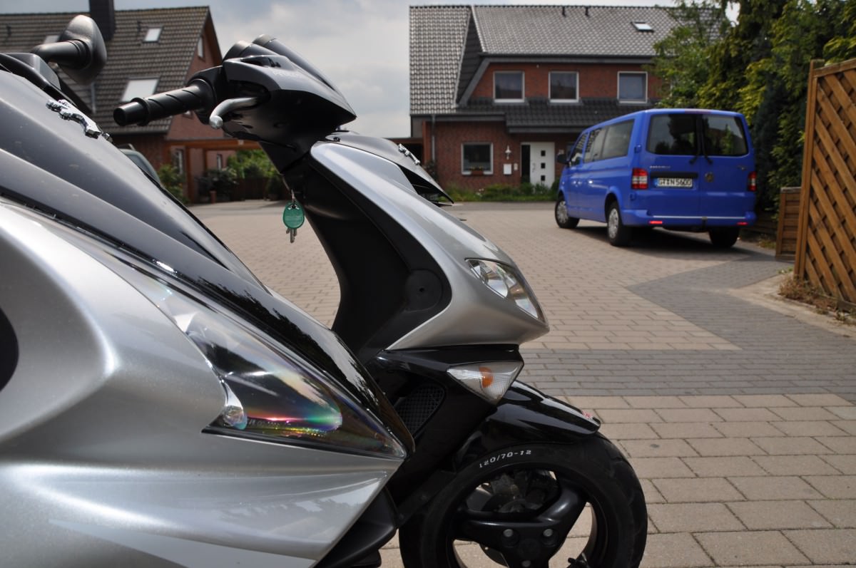 Mein Scoot mit Freunden